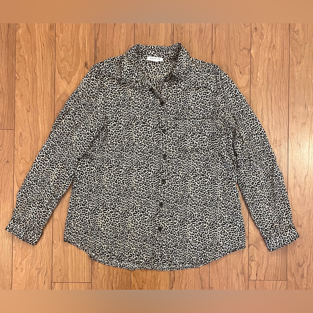 Beach Lunch Lounge Large Women's Leopard Print Long Sleeve Button Up Shirt